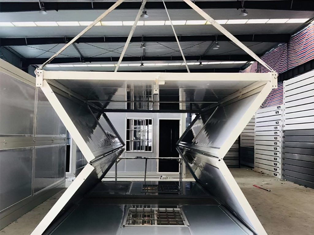FOLDING CONTAINER HOUSE